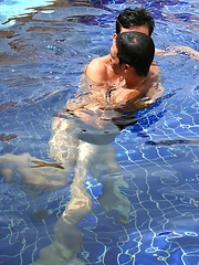 Cute Asian Twinks Star in
