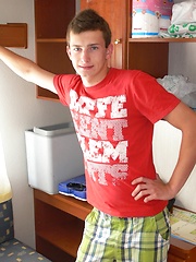 HMBoy Antoni casts off!