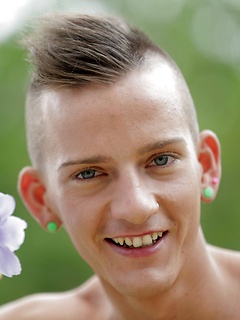 gay boy porn model David Hanson